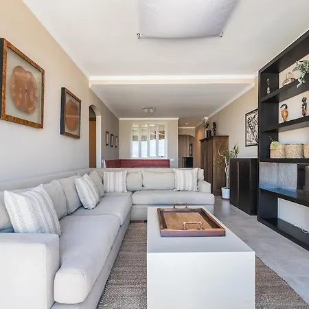 Spacious Two Bedroom With Terrace Right On The Surf * 大加那利岛拉斯帕尔马斯