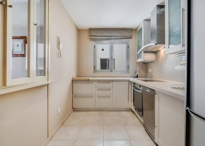 Spacious Two Bedroom With Terrace Right On The Surf * Лас-Пальмас-де-Гран-Канарія